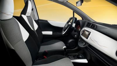 Jeti da Agfa Graphics imprime interior do novo Toyota Yaris Trend