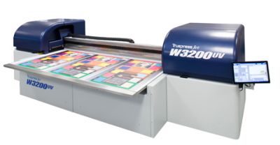 Evento Dainippon Screen destaca poder da impressora Truepress Jet W3200UV